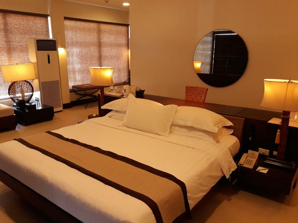 Kamana Sanctuary Resort & Spa Olongapo Buitenkant foto